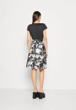 Anna Field Jerseykleid - Black/grey/white 10 Anna Field Jerseykleid - Black/grey/white -Anna Field 0fa9db8c642e42578482b4aea3526a00