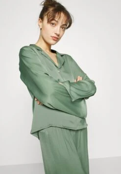 Anna Field Nachtwäsche Set - Khaki 13 Anna Field Nachtwäsche Set - Khaki -Anna Field 9358092baa0d4799b12f2ffcd9d43302